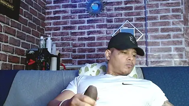 jordan_bigcock_: онлайн-секс-чат