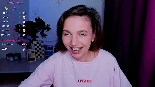 KindHazelHere_'s Live XXX Chat