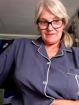 Živý XXX chat irinamaux