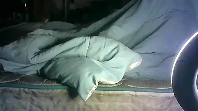 XXX chat uživo modela SINC3R3LY_FIR3