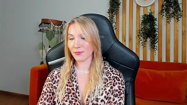 Chat XXX Live ElaraVoltage
