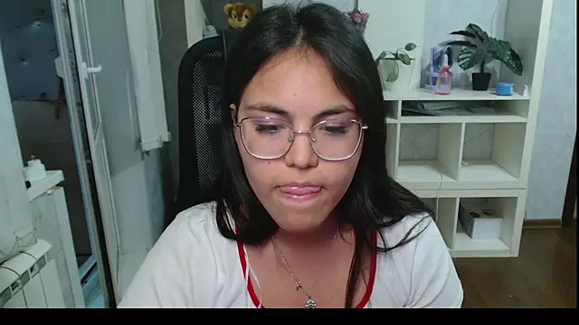 XXX chat uživo modela Anda_here
