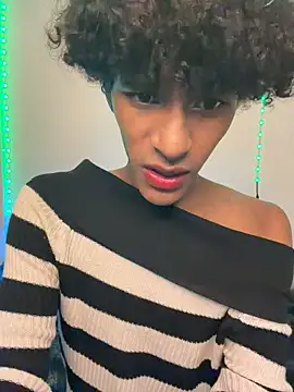 Chatroom XXX en direct de Evans_Femb