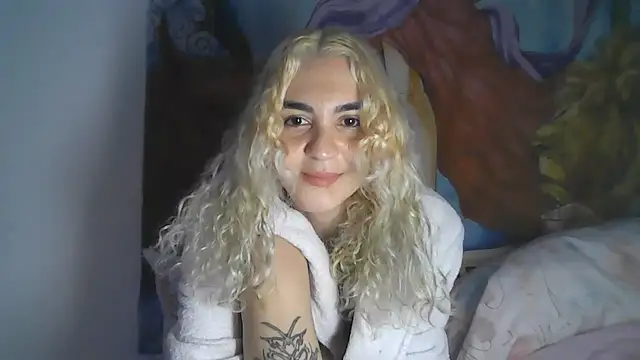 Apofenia Live XXX-Chat
