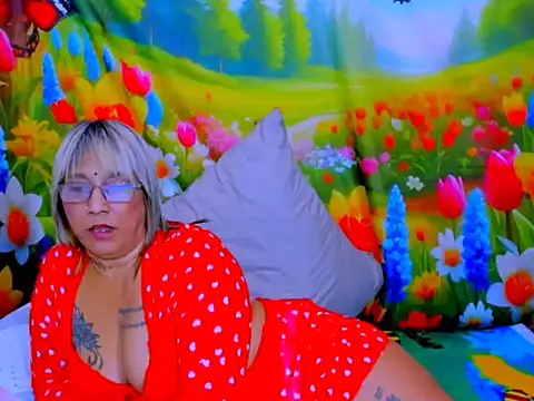 indianroxy 现场XXX聊天