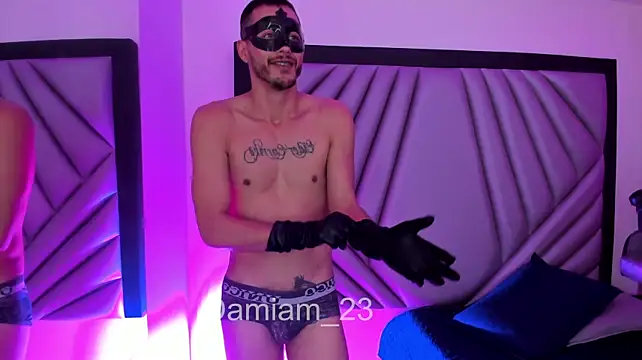 Damiam_23 live XXX chat