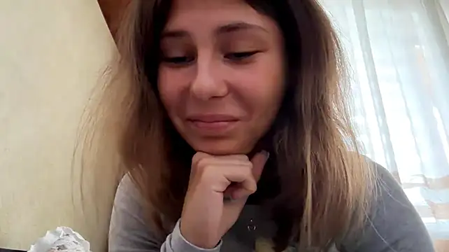 Živý XXX chat FloppyDeist