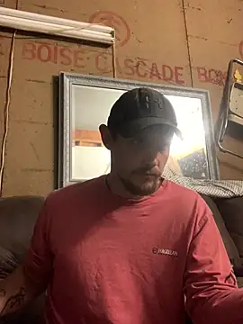 Midwestalpha XXX чат на живо