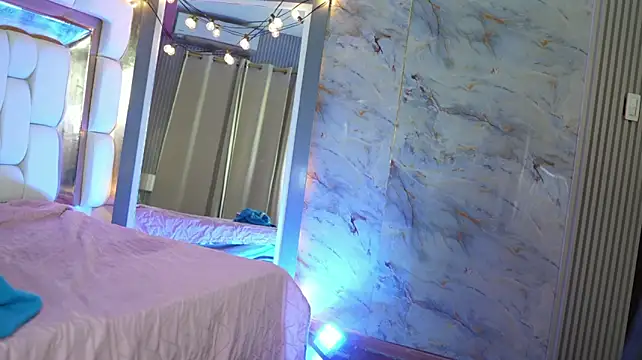 kinkylittlegirll Chat XXX in diretta