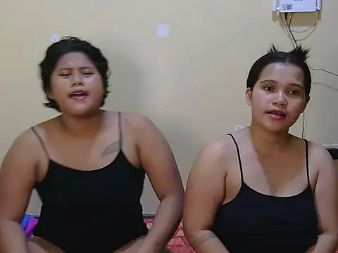 Chat XXX en directo de TwinityX