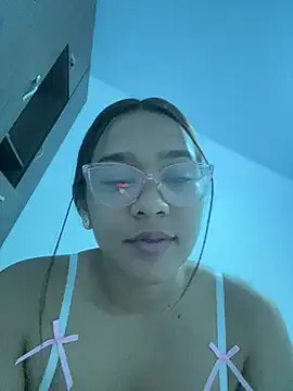 MiaHot529's Live XXX Chat