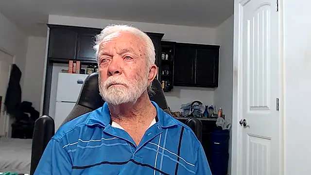 צ'אט XXX בשידור חי של rockpoint69