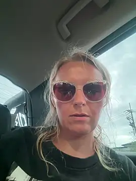 Anvessran Live XXX chat