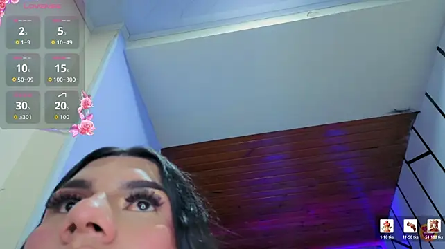 steff_bratz élő XXX-chatje