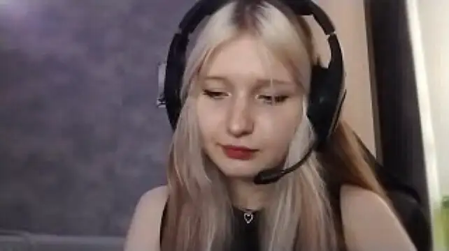 eliseida 现场XXX聊天
