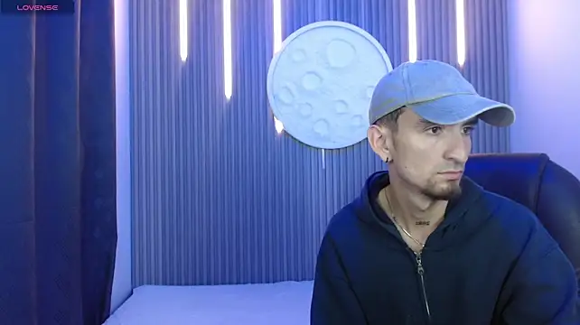 MykeCastle Chat XXX live