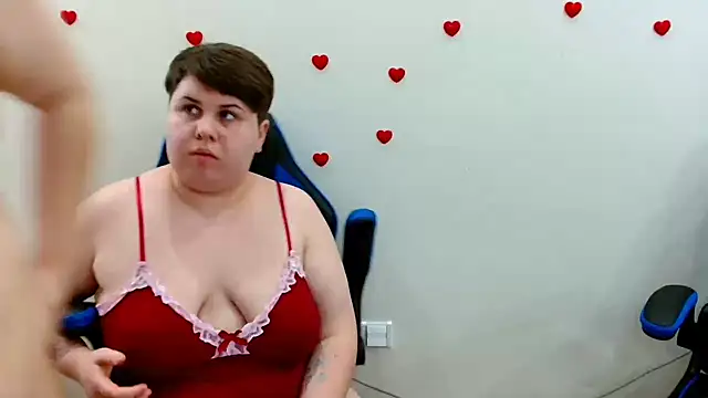 BeckyAndHellen XXX чат на живо