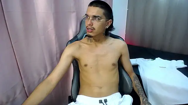 Tayson_Hot Live XXX Chat