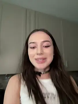 DuoBitches_ Chat XXX in diretta