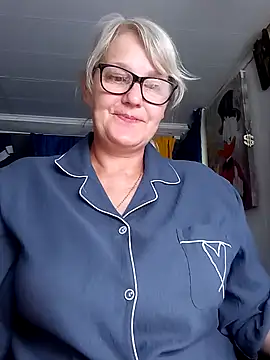 irinamaux Chat XXX in diretta