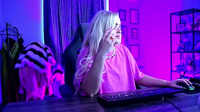 AmelieRowan's Live XXX Chat