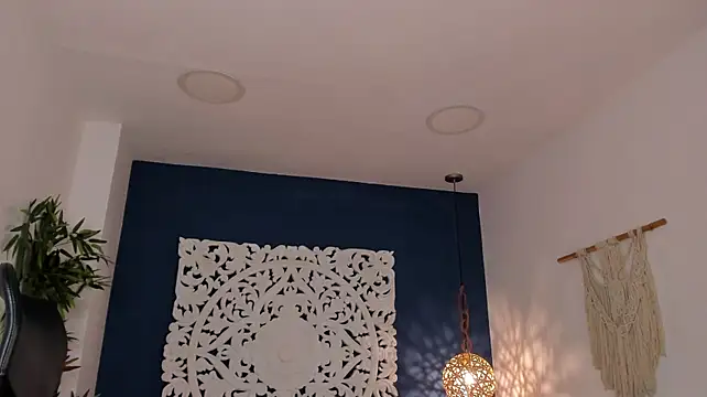دردشة B_Wild الجنسية المباشرة