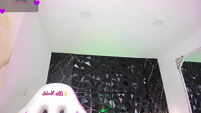 AnaiaClarck Live XXX-Chat