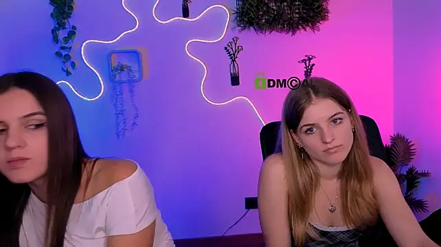 Онлайн чат XXX lisa_dark_