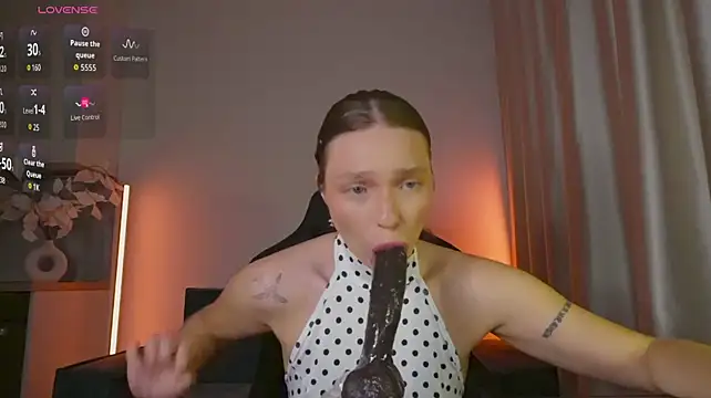 violla_sinzz live XXX chat