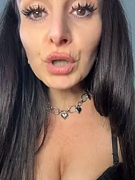 Chat XXX en directo de AnnaMaria-