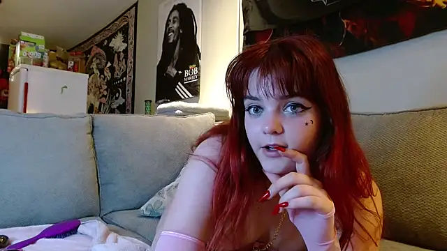 LunarTheMoon Chat XXX in diretta