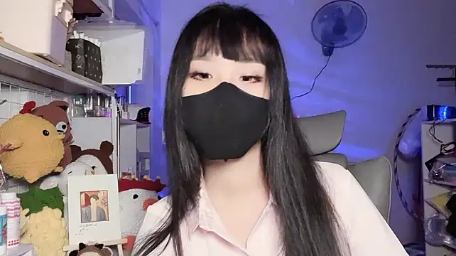 Živý XXX chat Tieu-May