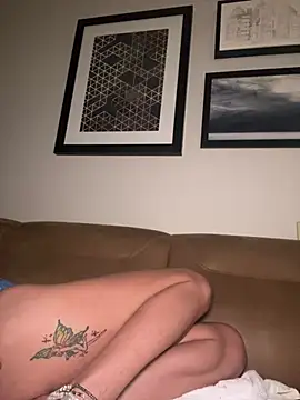 Shuggabuttn Live XXX chat