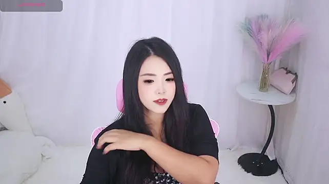 Tingtingz2026's Live XXX Chat