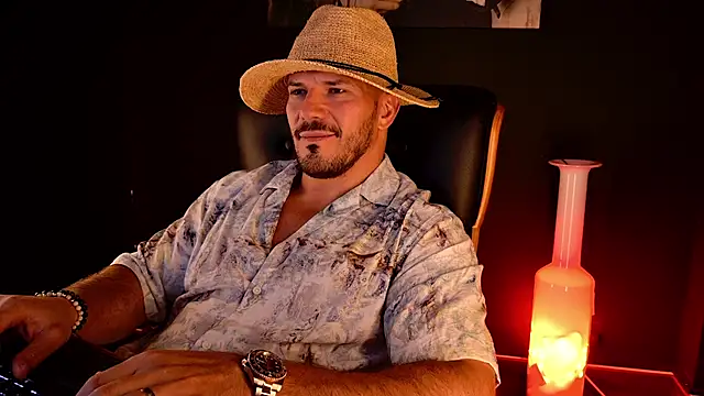 XXX chat uživo modela AngeloEric