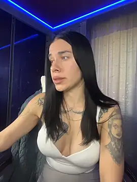 Chatroom XXX en direct de Queen_of_pain