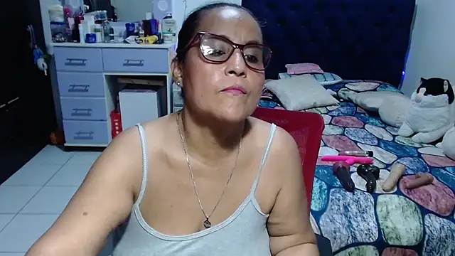 Živý XXX chat pervert_mommy_