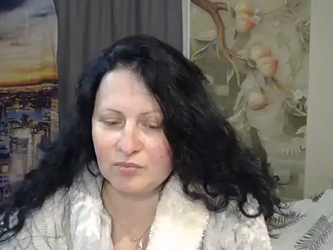 Lillian2's Live XXX Chat