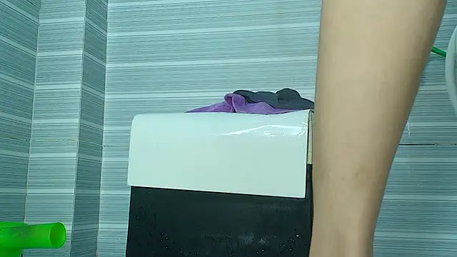 Lauda-aa Chat XXX in diretta