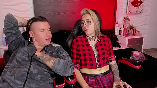 inkedsinners_'s Live XXX Chat