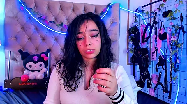 XXX chat uživo modela kira_Berry_