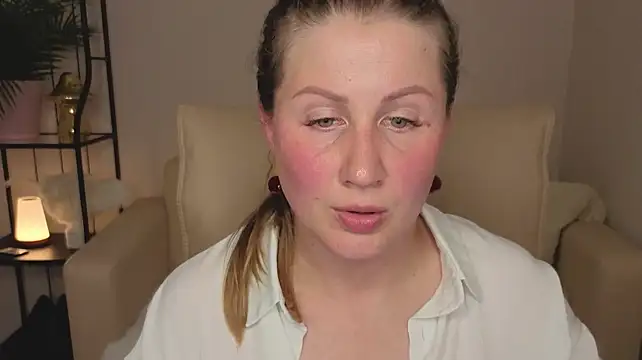 Helens_love's Live XXX Chat