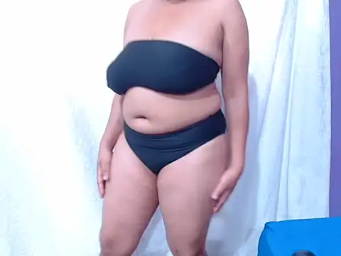Chat XXX en directo de BubblyCheese
