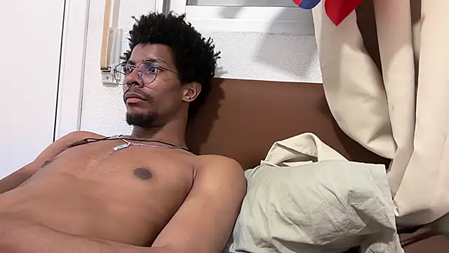 HoleBreeder Live XXX-Chat