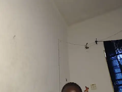 Eboni_hotboobs_ Chat XXX in diretta