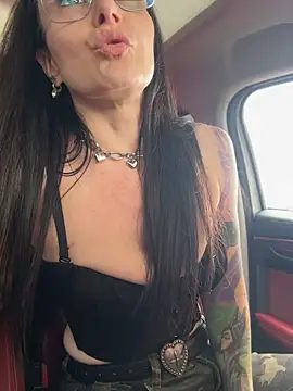 XXX chat uživo modela AnnaMaria-