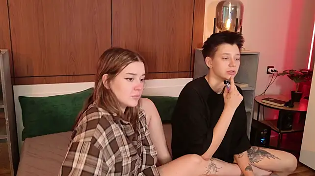 Candy_and_kiss' Live Chat Room