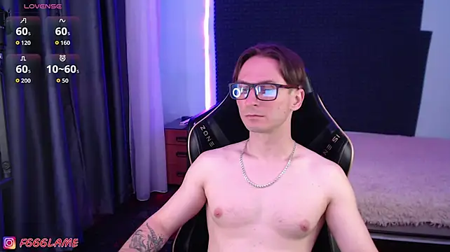 F666LAME Live XXX Chat
