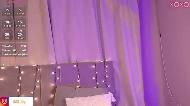 Curlixxo's Live XXX Chat