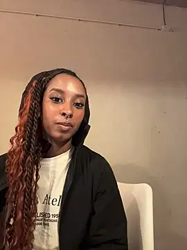 Your_Paris Live XXX-Chat